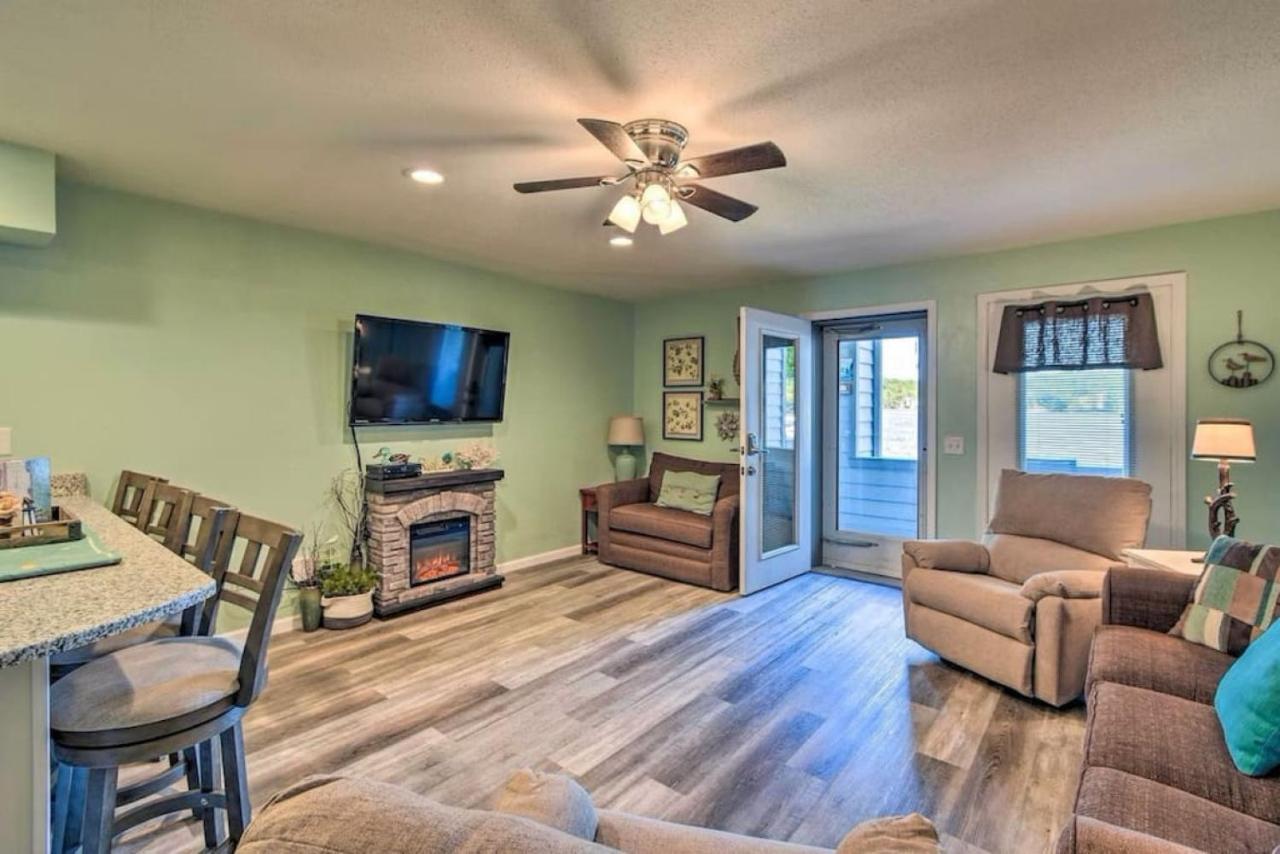 Ethels Beachfront Getaway Wisconsin Dells Exterior foto